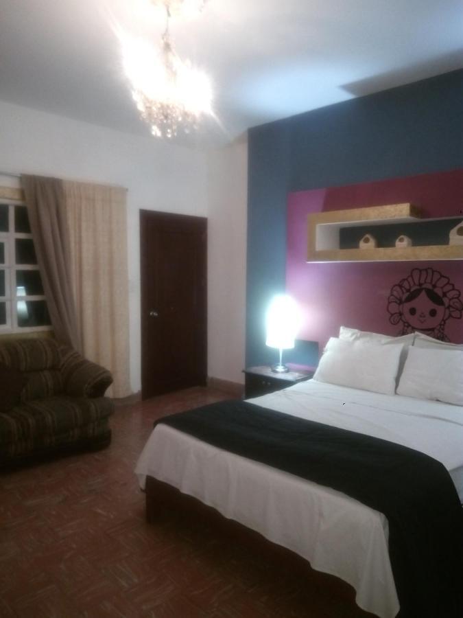 Casa Clarin Hotel ケレタロ エクステリア 写真