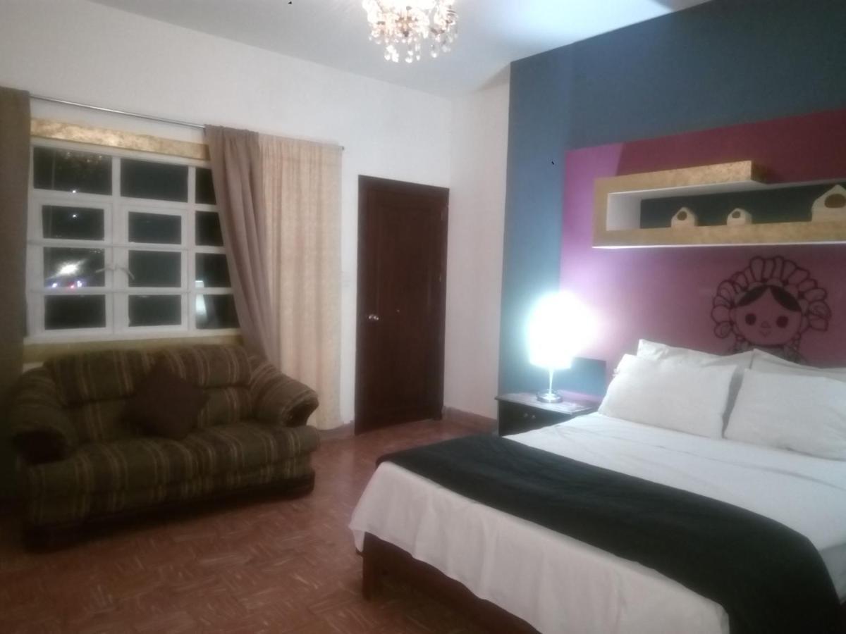 Casa Clarin Hotel ケレタロ エクステリア 写真