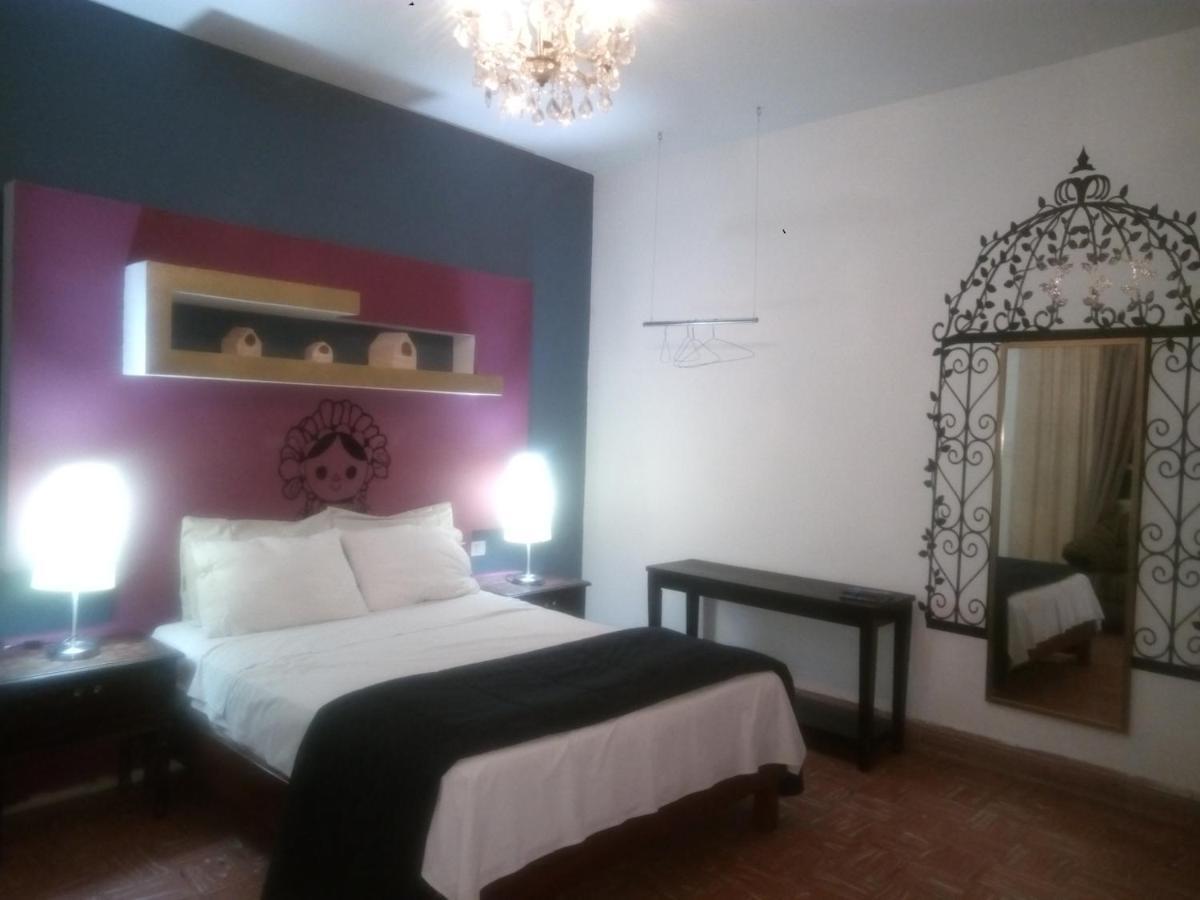 Casa Clarin Hotel ケレタロ エクステリア 写真