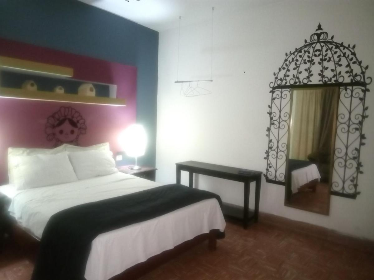 Casa Clarin Hotel ケレタロ エクステリア 写真